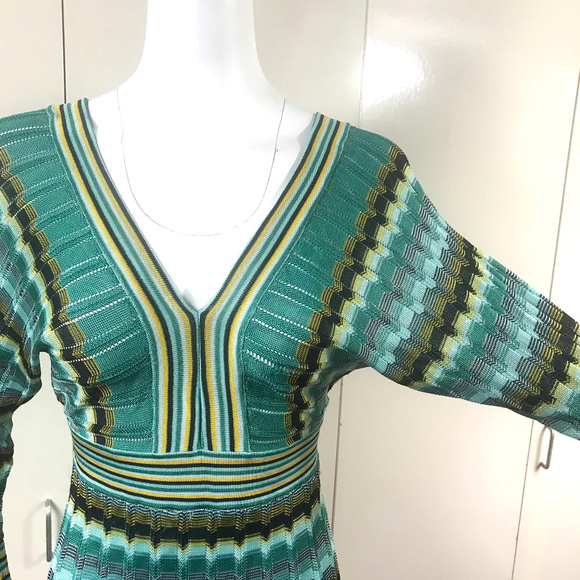 Guess Marciano deep V bat sleeves Missoni dress - Picture 6 of 8